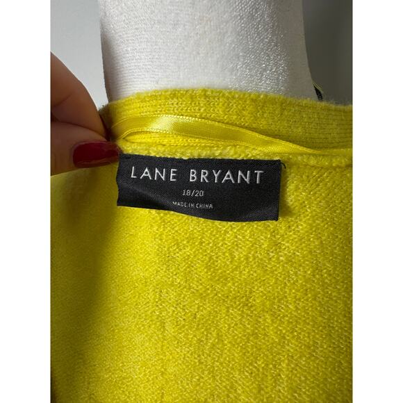 Lane Bryant 18/20 Butter Yellow Button Up V-Neck Cardigan Sweater - Picture 5 of 6